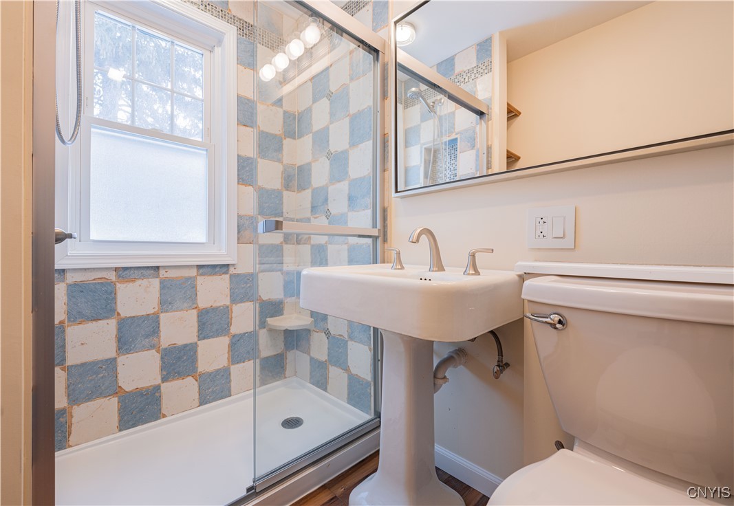 26 Beverly Place, Utica, New York image 34