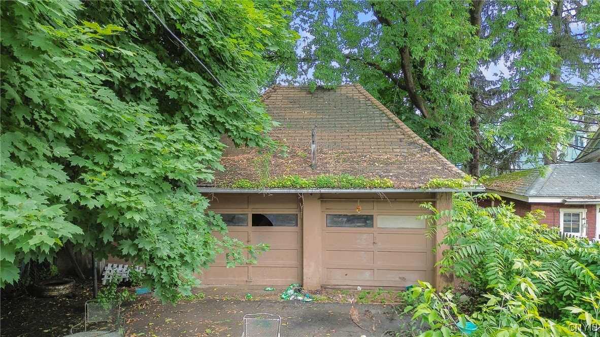 314 Apple Street