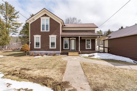 3332 Pearl Street Port Leyden NY 13433