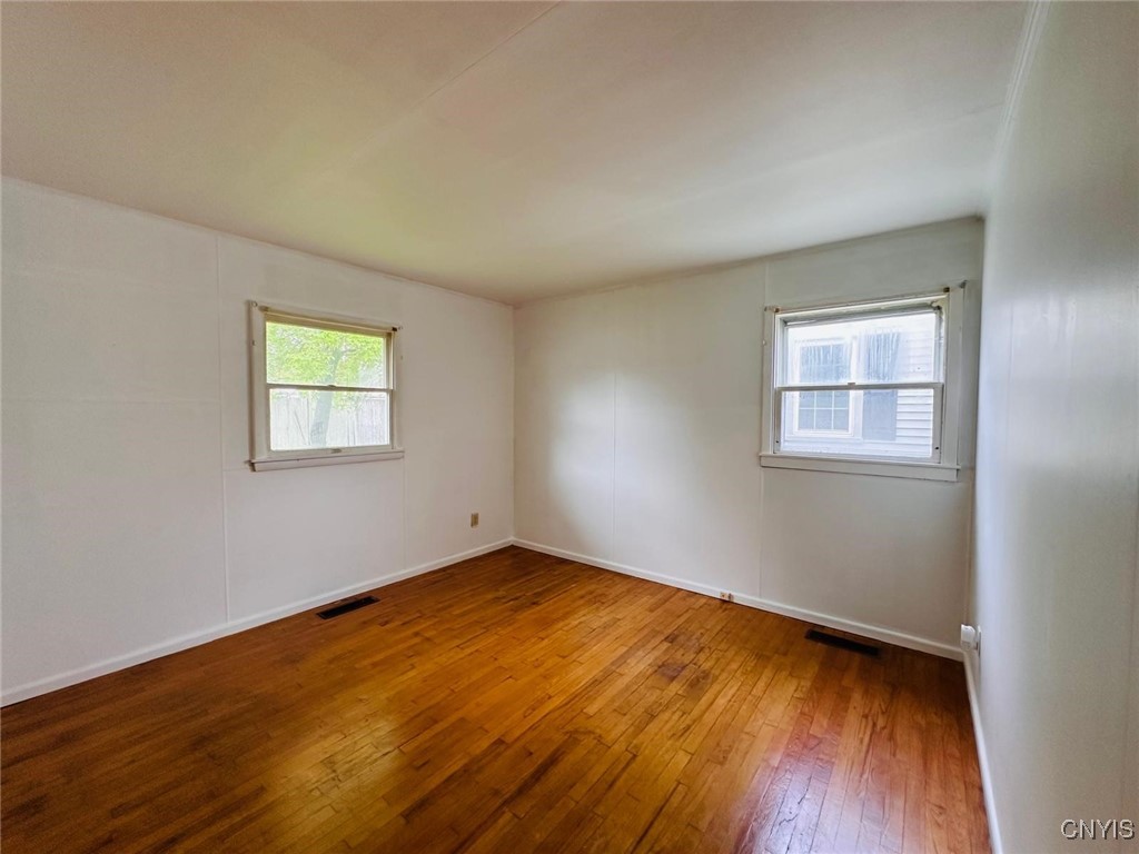 13 Cowance Street, Cortland, New York image 10
