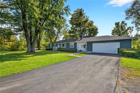 Homes For Sale - 4460 Ver Plank Road<br/> Clay, NY 13041