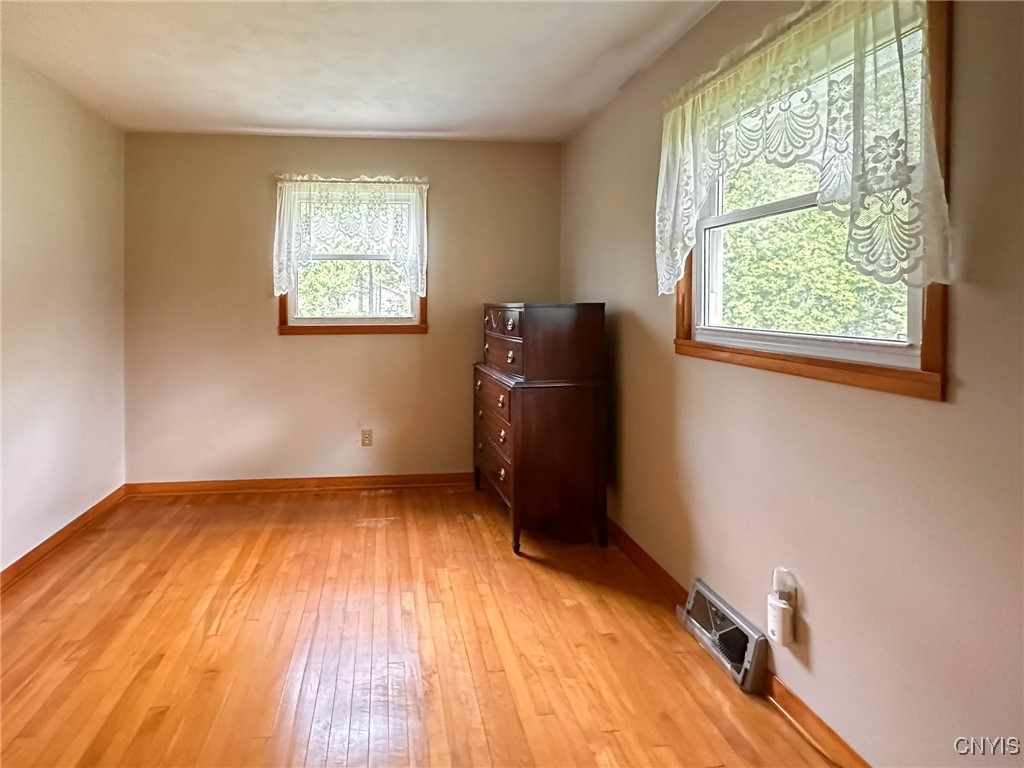 28 Concord Boulevard, New Hartford, New York image 18