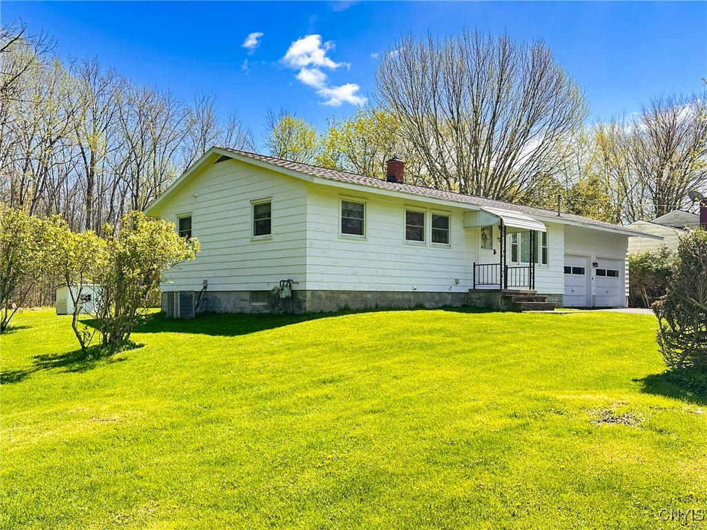 28 Concord Boulevard, New Hartford, New York image 29