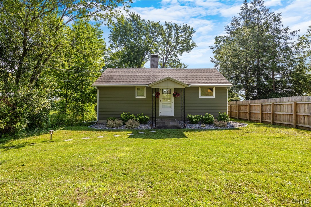 1514 Owahgena Terrace