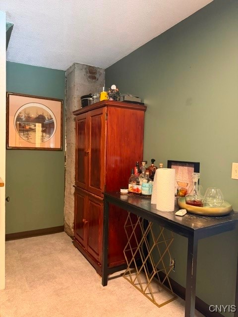 533 W Embargo Street