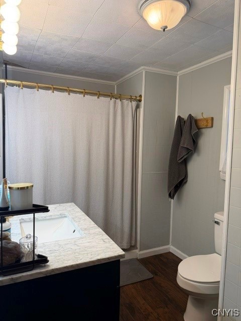 533 W Embargo Street