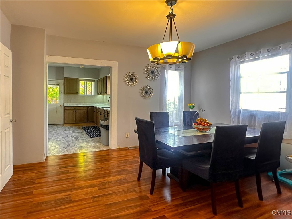 528 Jefferson Avenue, Utica, New York image 12