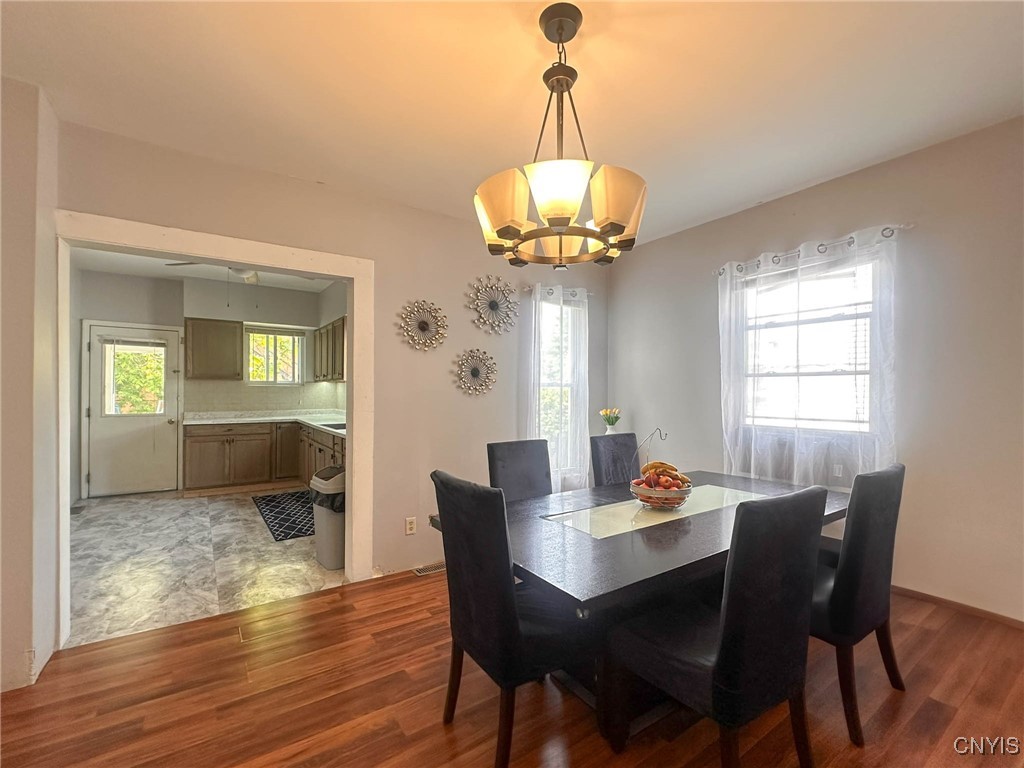 528 Jefferson Avenue, Utica, New York image 13