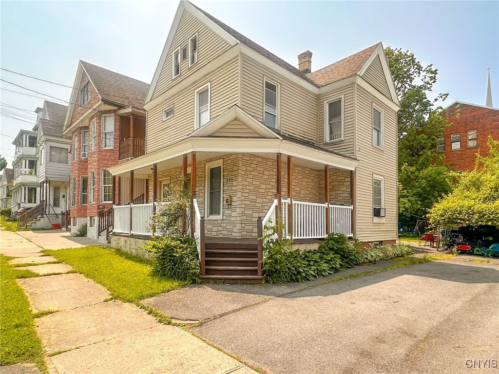 528 Jefferson Avenue, Utica, New York image 1