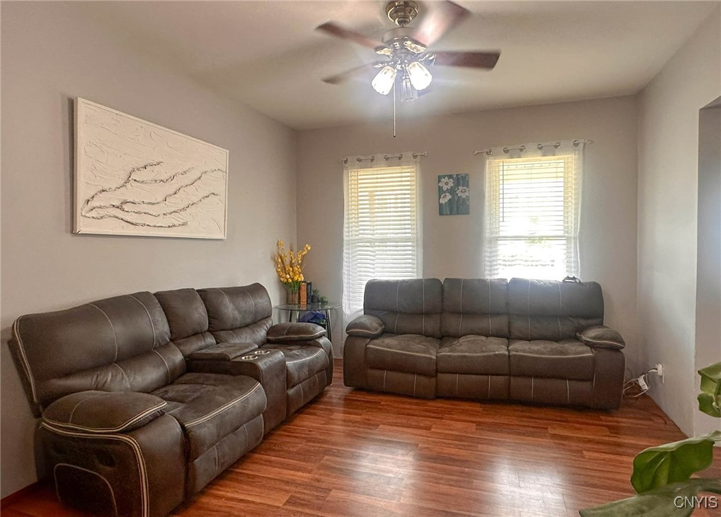 528 Jefferson Avenue, Utica, New York image 10