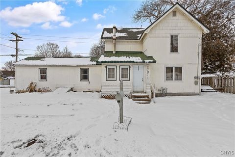 707 Emery Street, Fulton, NY 13069 - #: S1654241