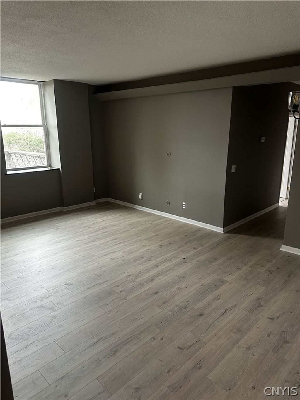 Photo of 10 Foery Drive Unit 105 Dr, Utica, NY 13501 (MLS # S1674511)