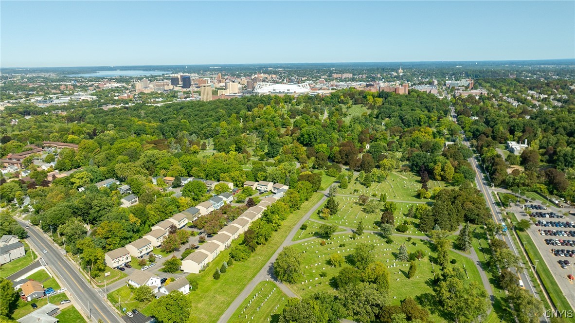 205-274 Robert Drive
