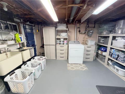 Tiny photo for 3 Perimeter Road, Whitestown, NY 13492 (MLS # S1690325)