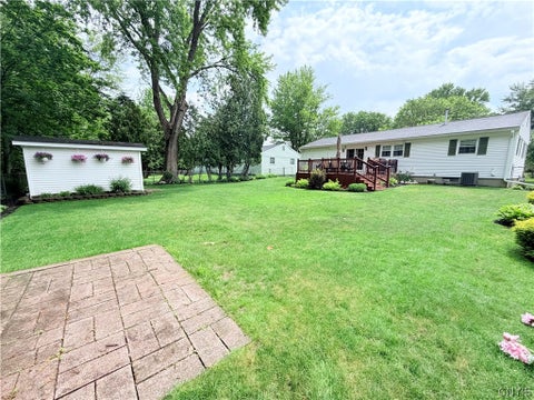 Tiny photo for 3 Perimeter Road, Whitestown, NY 13492 (MLS # S1690325)