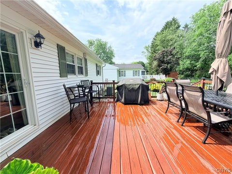 Tiny photo for 3 Perimeter Road, Whitestown, NY 13492 (MLS # S1690325)
