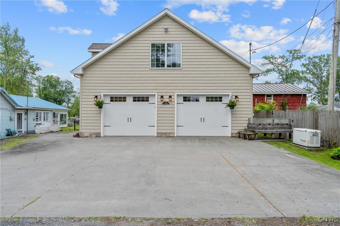 32 Coblesub Road