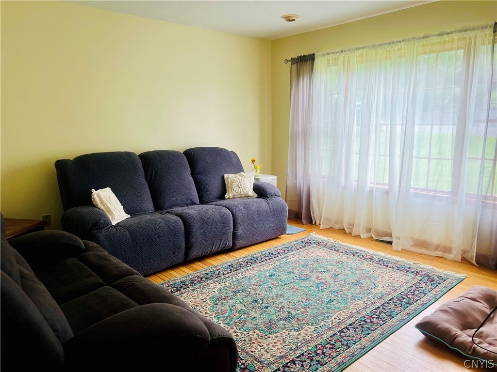 1178 Hillside Drive