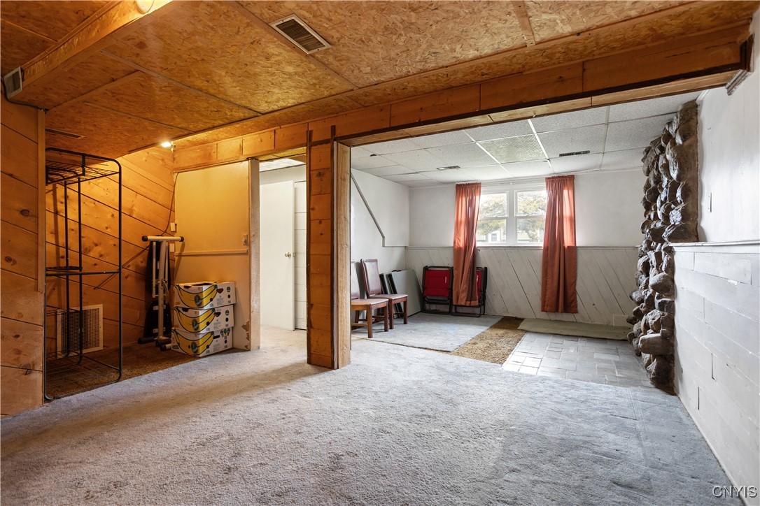 9458 Madison Avenue, Cicero, New York image 20