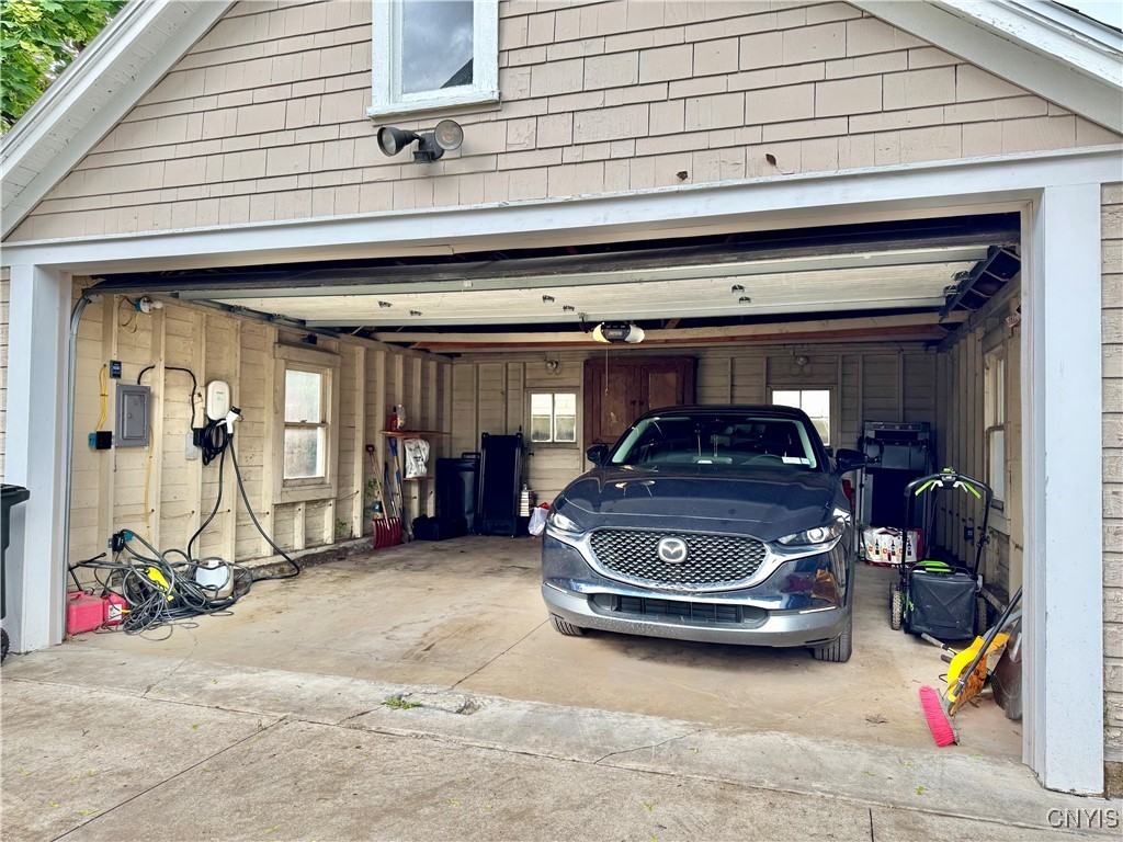 171 Maplehurst Avenue, Syracuse, New York image 40