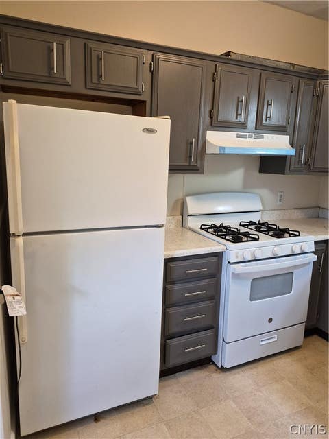 Tiny photo for 406 Laforte Avenue, Syracuse, NY 13207 (MLS # S1708001)