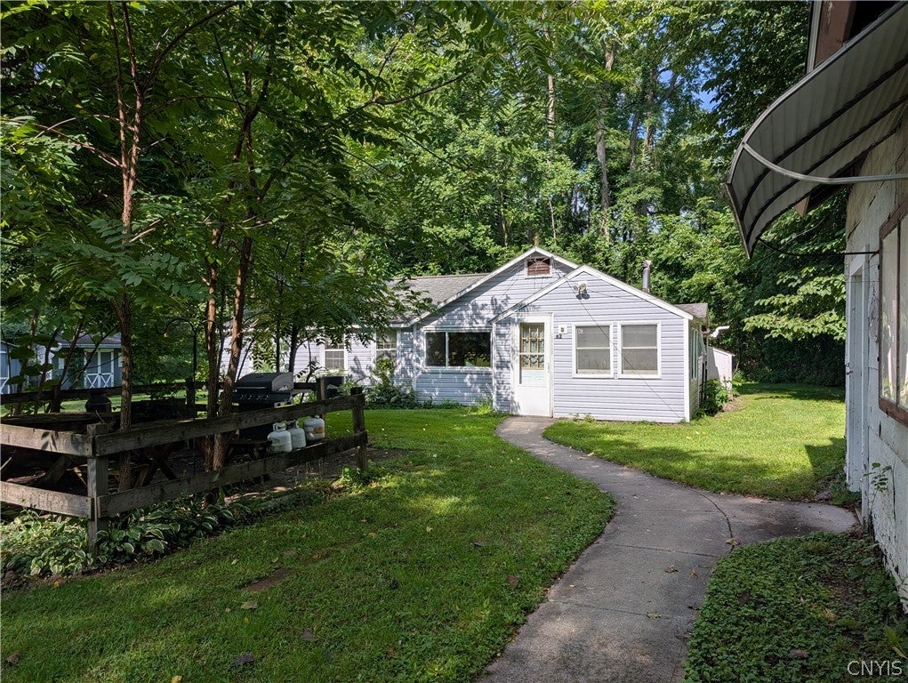 82 German Cross Road