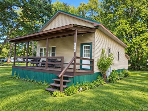 Homes For Sale - 6752 Lakeshore<br/> Verona, NY 13478