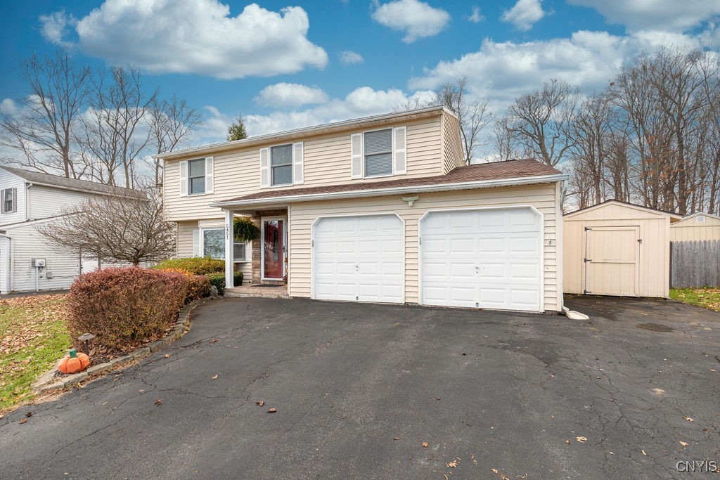 5451 Fortuna Parkway, Clay, New York image 35