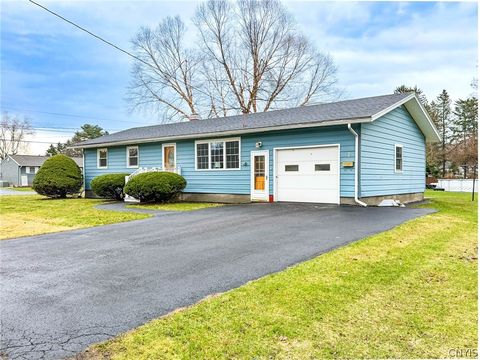 8 Burmont Court Utica NY 13502