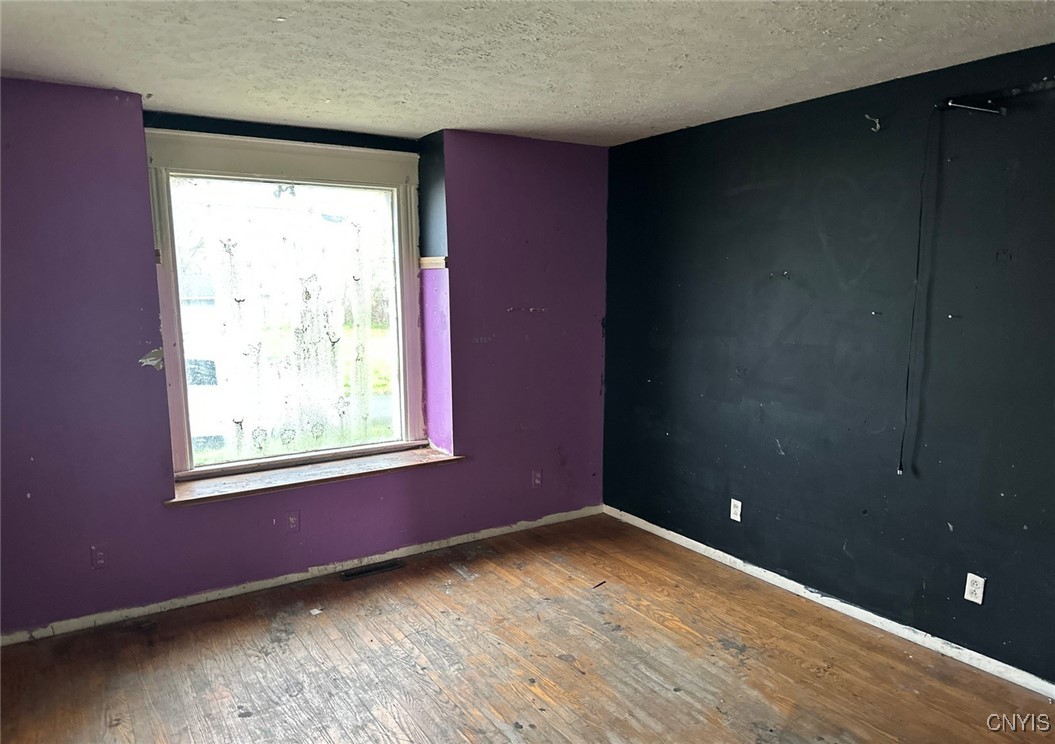 121 Lyon Street, Fulton, New York image 5