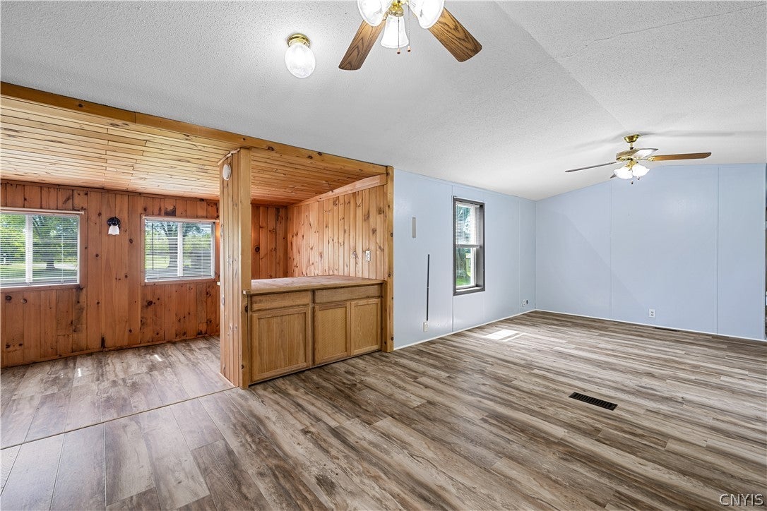 169 Carder Lane Road