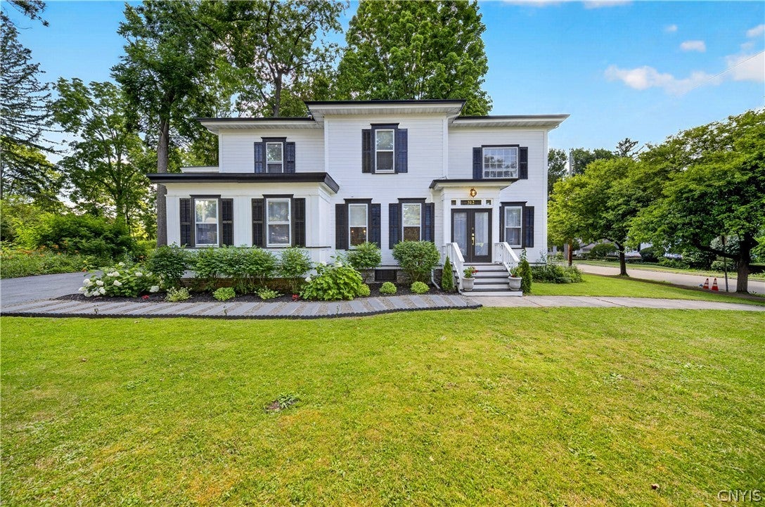 312 Elm Street