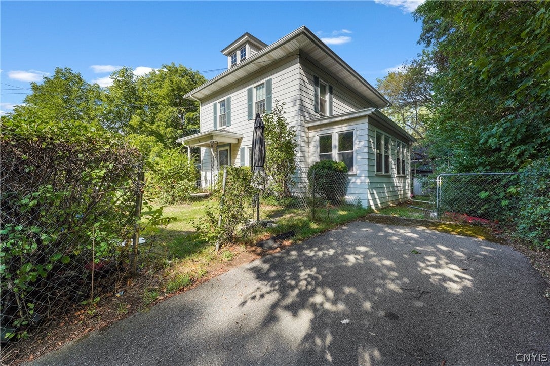 108 Cayuga Street