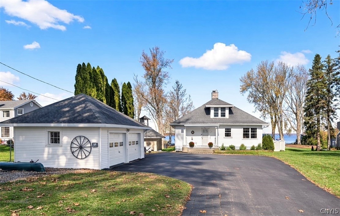 7171 Lakeshore Road