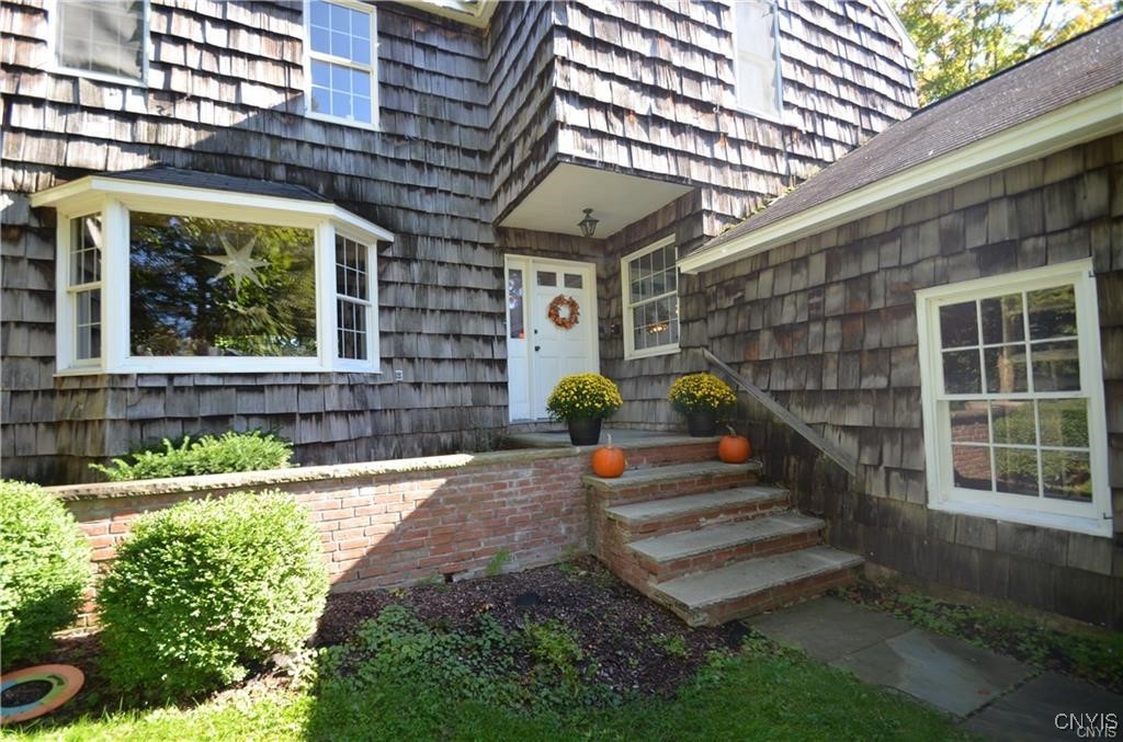 Dewitt, New York 13066, United States, 4 Bedrooms Bedrooms, ,3 BathroomsBathrooms,Residential,Active,88846