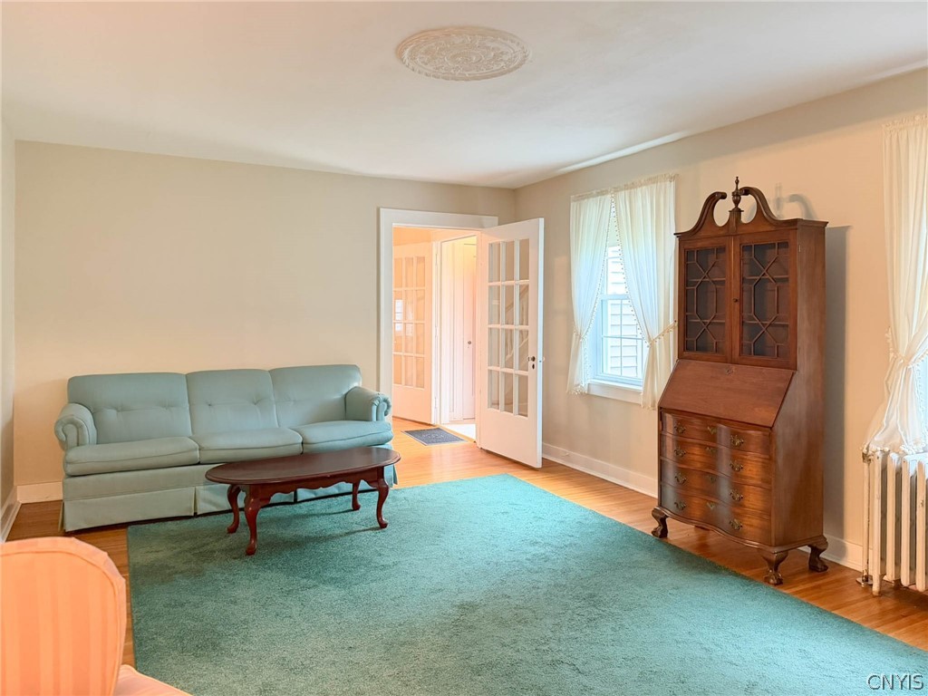 25 Bonnie Brae