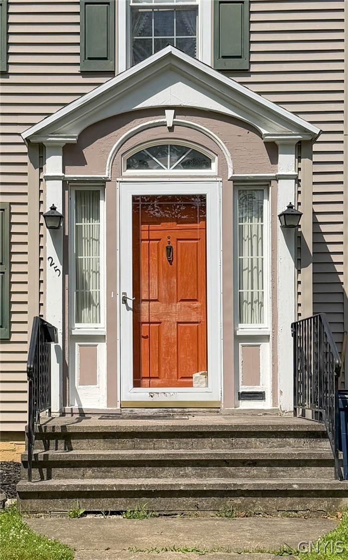 25 Bonnie Brae