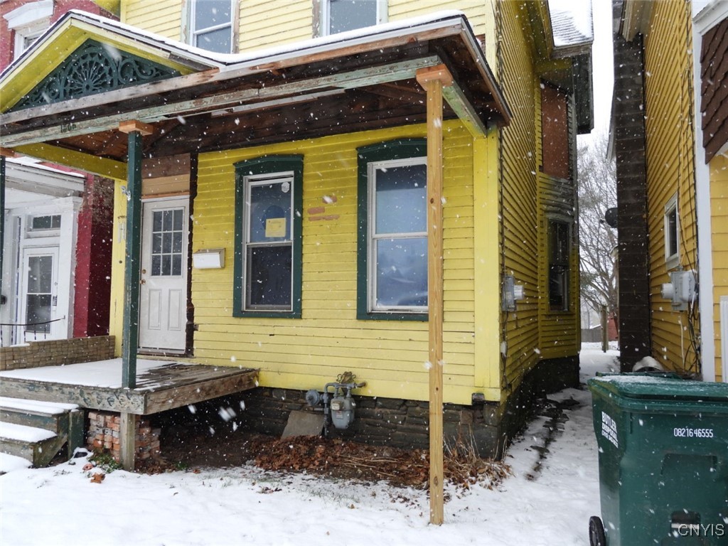 150 1/2 E 3rd Street