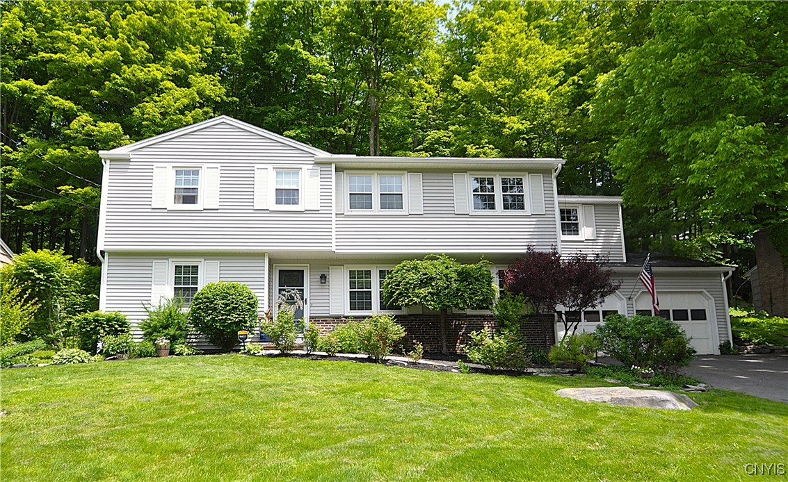4648 Glencliffe Road, Manlius, New York image 1