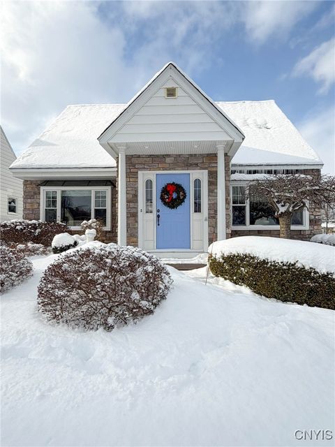 Homes For Sale - 2642 Remington Road<br/> Utica, NY 13501