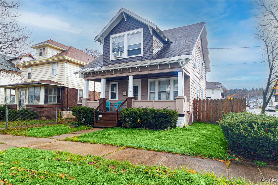 1933 Butterfield Avenue