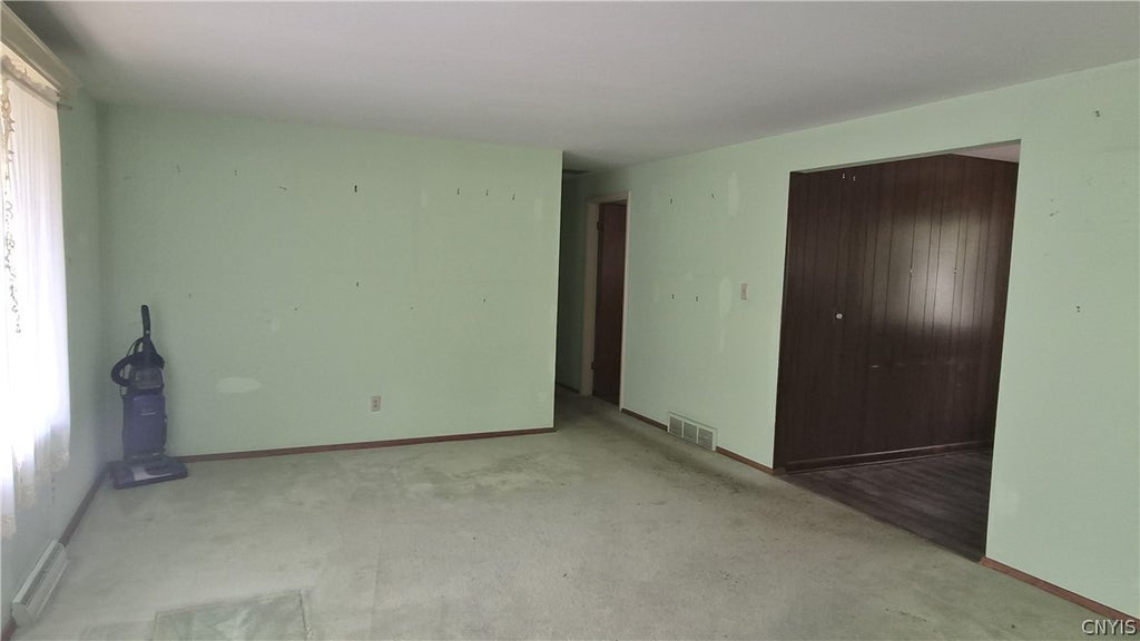Photo of 111 Grandy Drive, Salina, NY 13088 (MLS # S1716199)