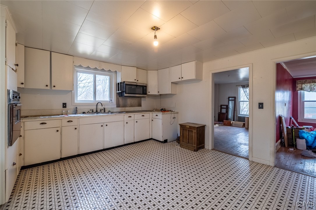 7138 Norton Avenue, Westmoreland, New York image 9