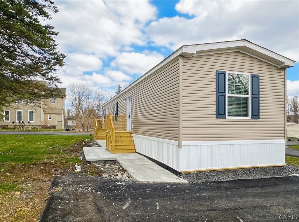 Photo of 608 Kilkenny Drive, Schuyler, NY 13502 (MLS # S1673863)