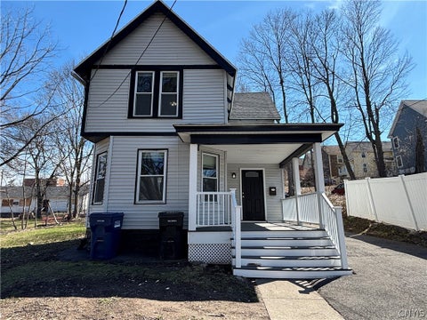Homes For Sale - 109 Westcott Street<br/> Onondaga County, Syracuse, NY 13210