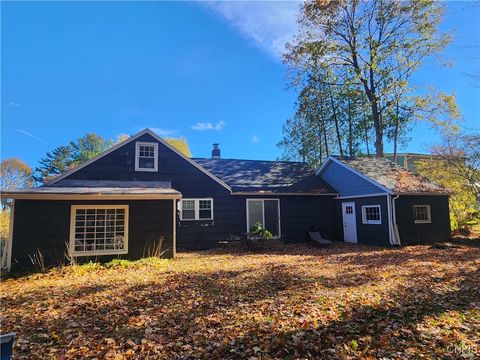 Tiny photo for 9 Terrace Hill Drive, New Hartford, NY 13413 (MLS # S1655078)