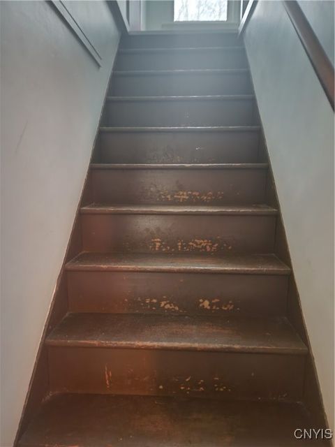 Tiny photo for 9 Terrace Hill Drive, New Hartford, NY 13413 (MLS # S1655078)