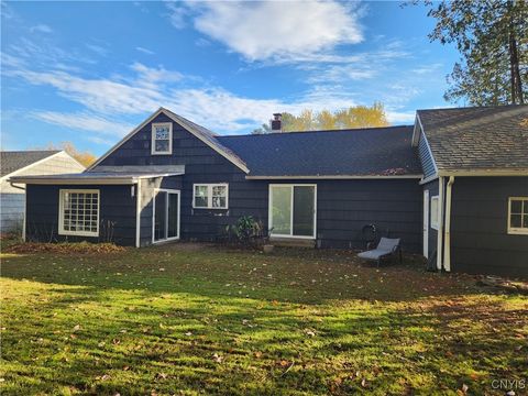 Tiny photo for 9 Terrace Hill Drive, New Hartford, NY 13413 (MLS # S1655078)