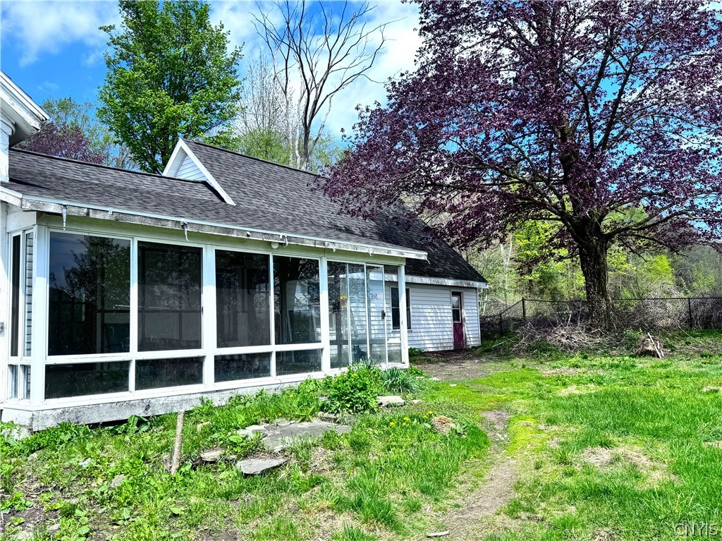 933 Hillsboro Road
