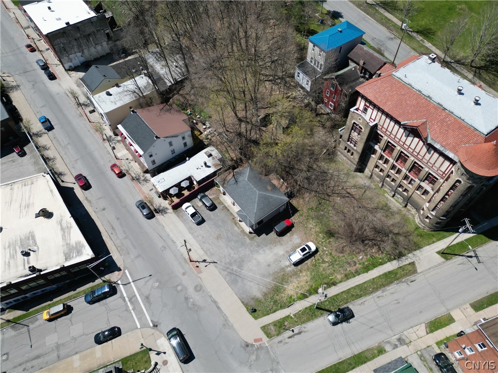 22 W Main Street